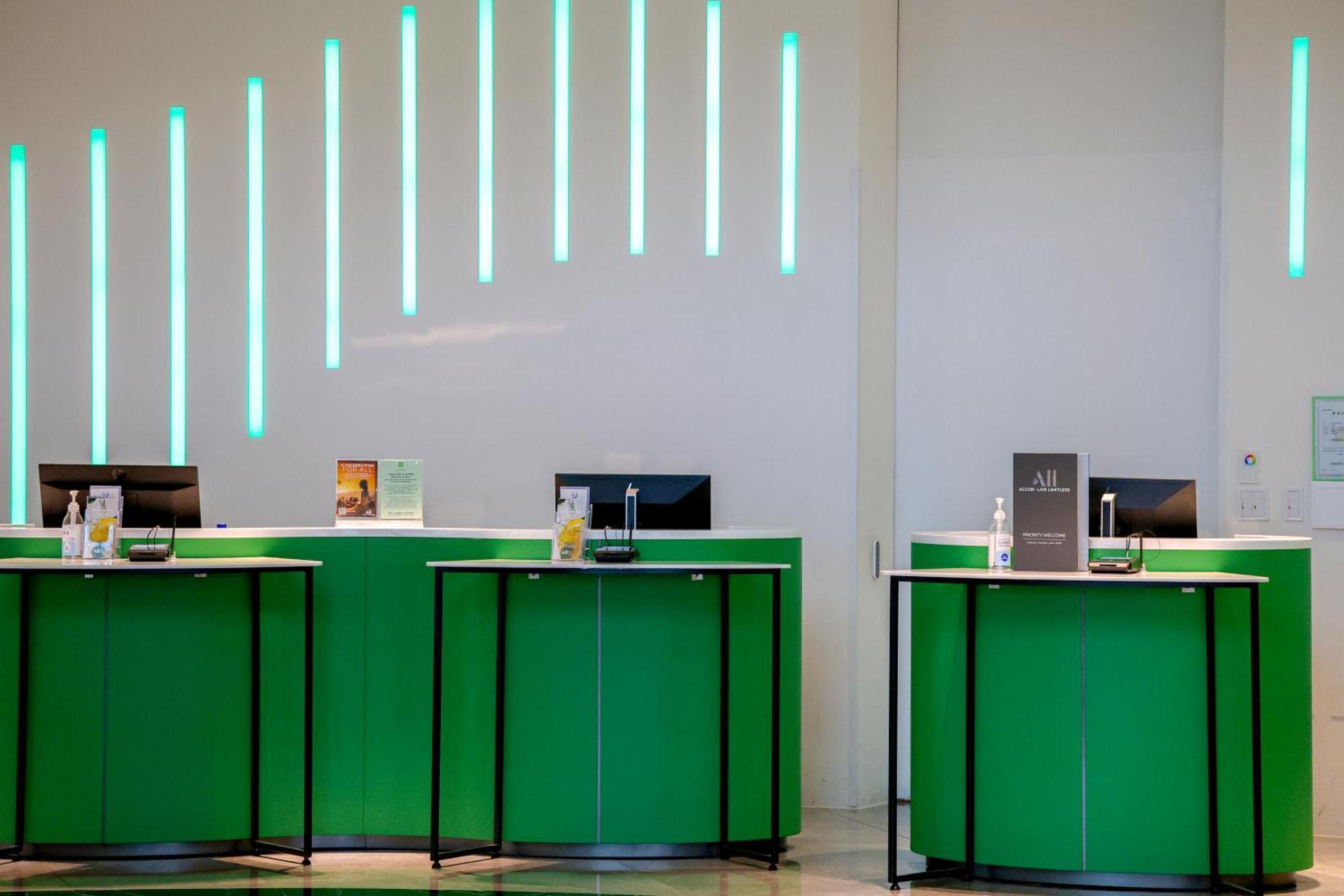 Ibis Styles Ambassador Incheon Airport T2 Hotel Exterior foto